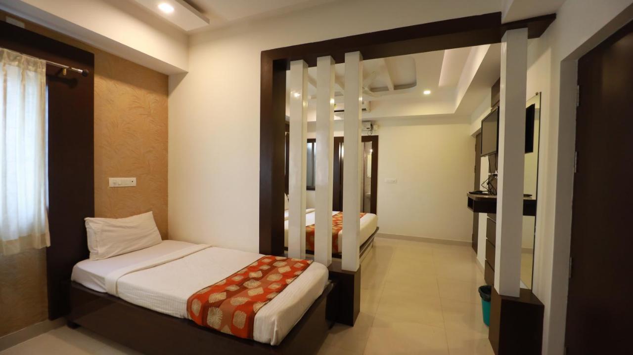 Silver Suite Chikmagalur Ngoại thất bức ảnh